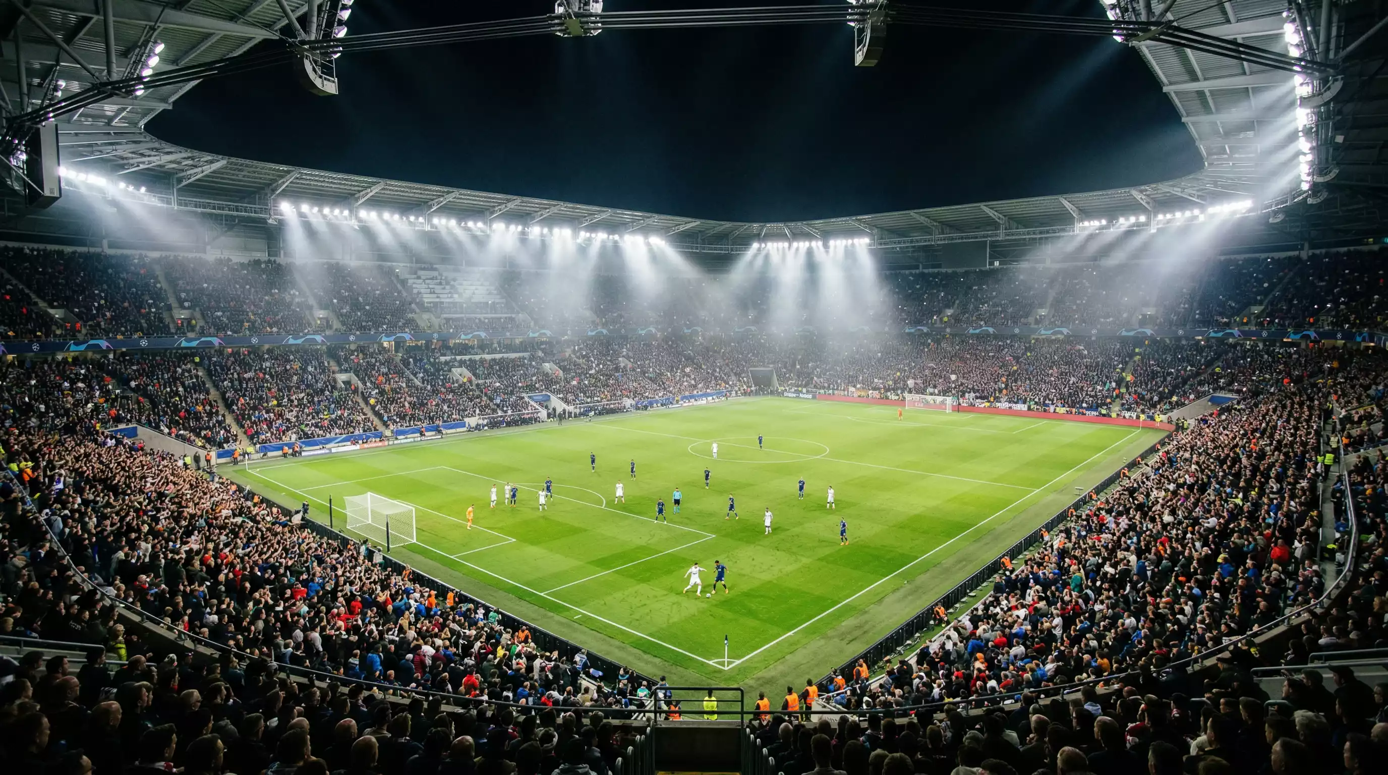 Panorama de la Liga Profesional Argentina con 30 equipos divididos en dos zonas